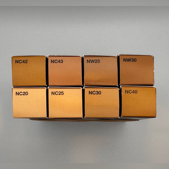 MAC 8PC BUNDLE - Studio Fix Concealer 24 Hr. Smooth Wear - Picture 6 of 6